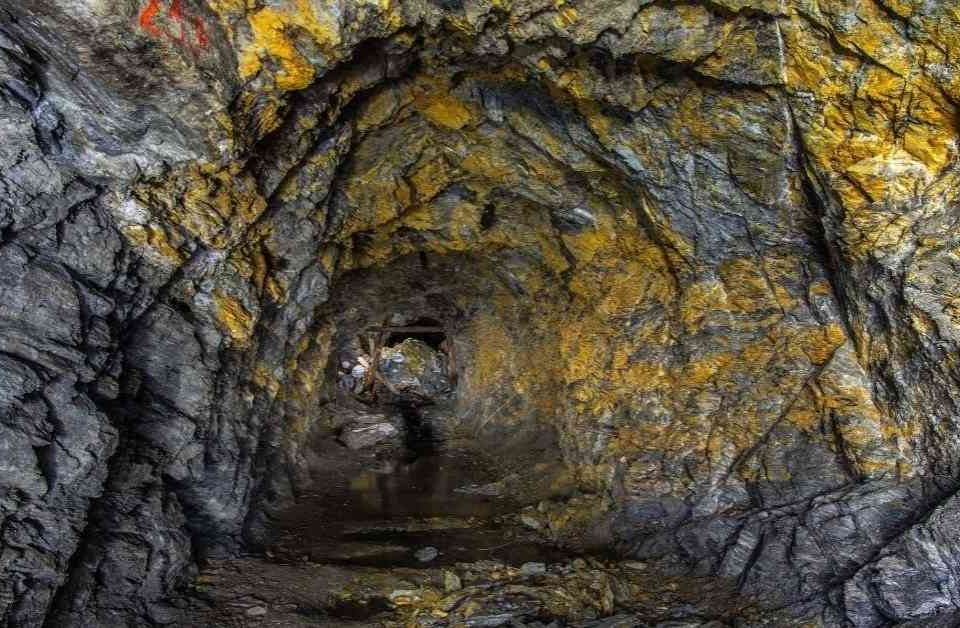 Daerah Penghasil Emas, Identifikasi yang Penting Diketahui ...